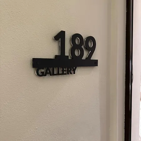 Vacanze Gallery 189 Vicino Stazione * La Spezia